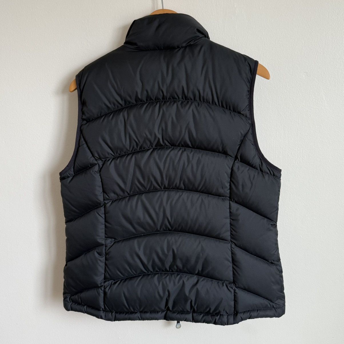 L.L. Bean L.L. Bean Puffer Vest Women’s M Black Goose Down Insulated Size M / US 6-8 / IT 42-44 - 13 Thumbnail