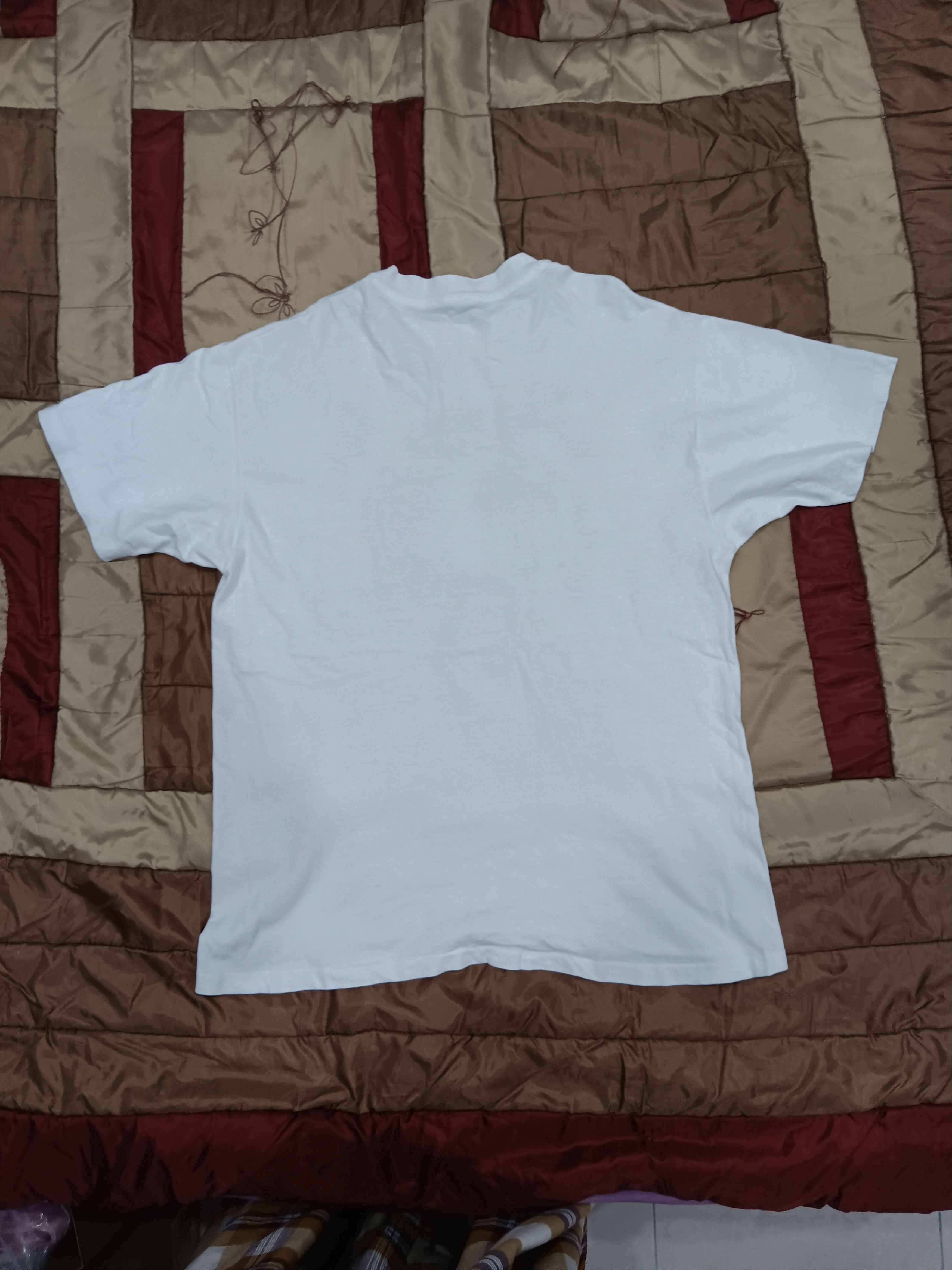 Vintage Vintage 80s White Tiger T-shirt Size US XL / EU 56 / 4 - 7 Thumbnail
