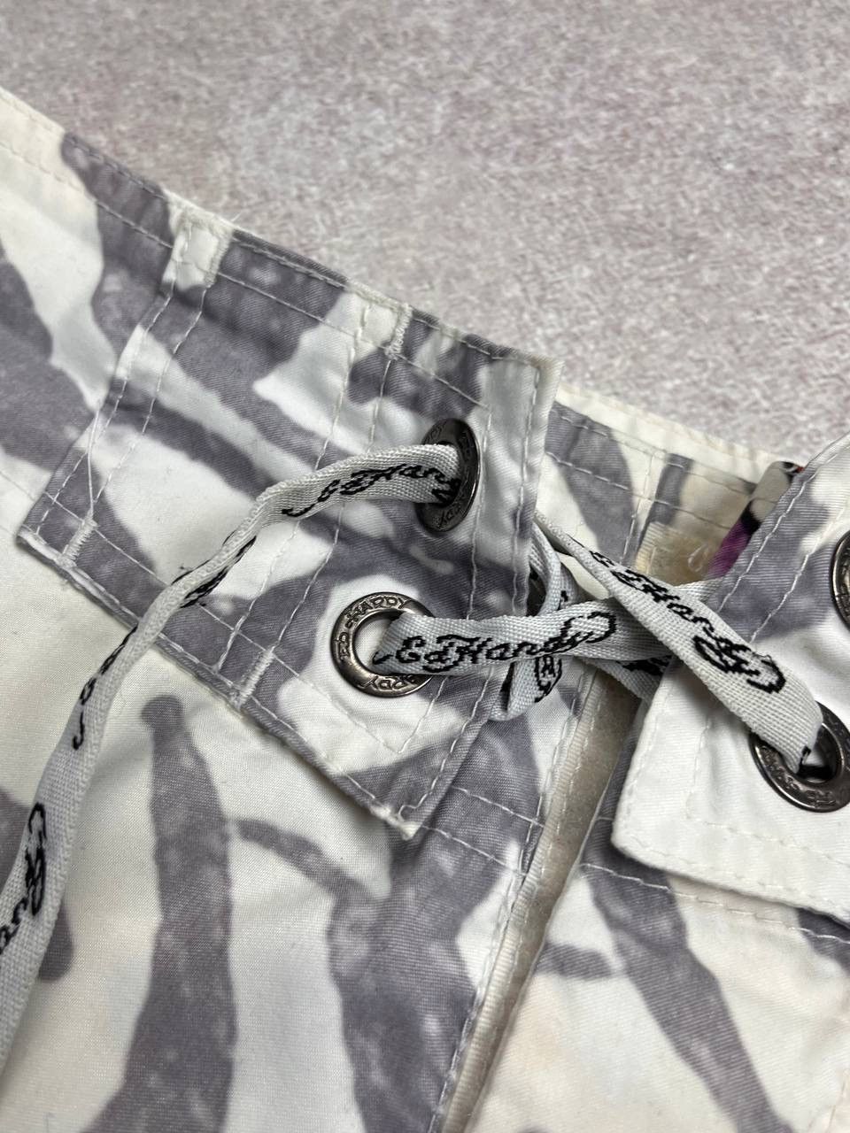 Ed Hardy Vintage Ed Hardy Tiger Y2K Swimming Shorts 32 Size US 32 / EU 48 - 4 Thumbnail