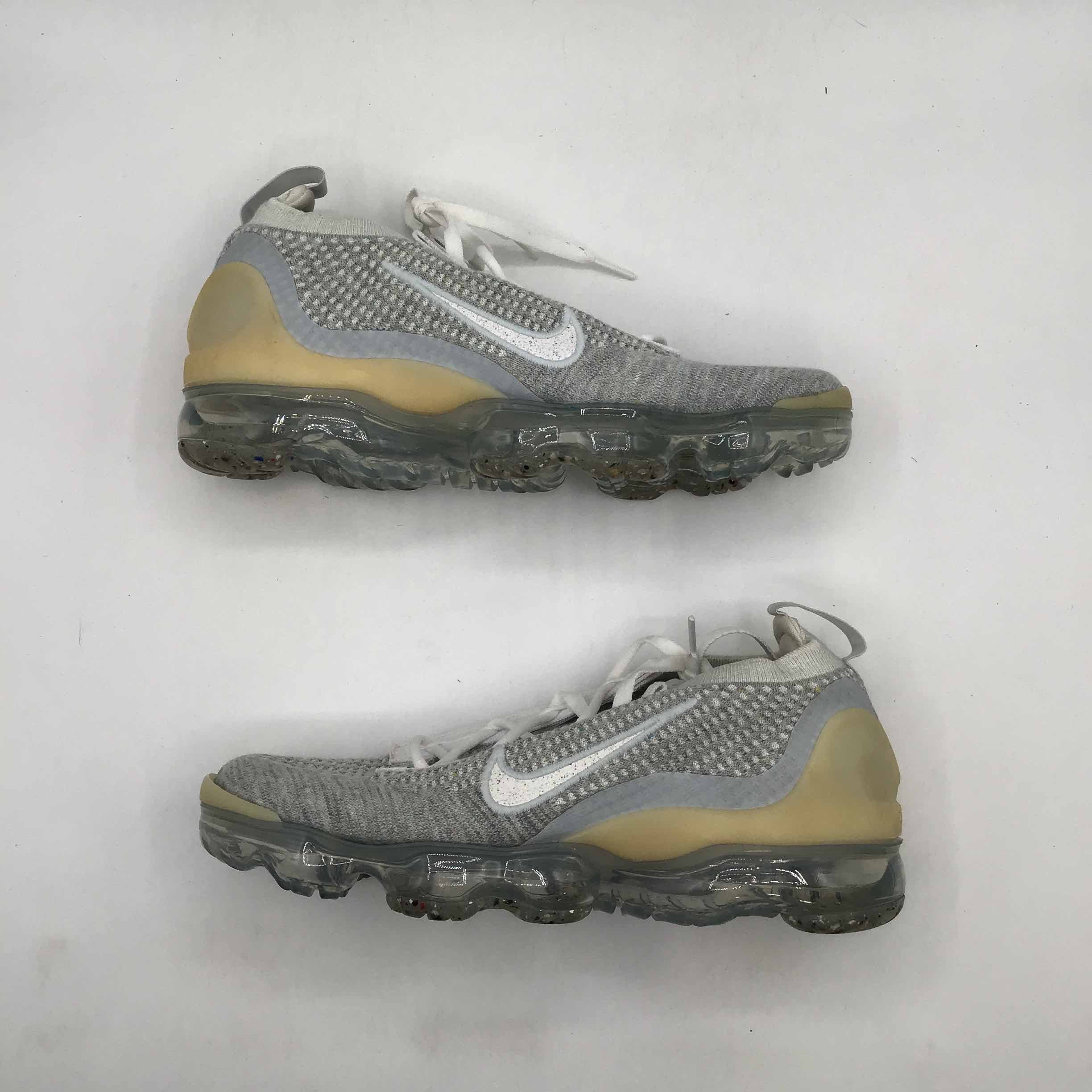 Wmns Air VaporMax 2021 Flyknit White Pure Platinum
