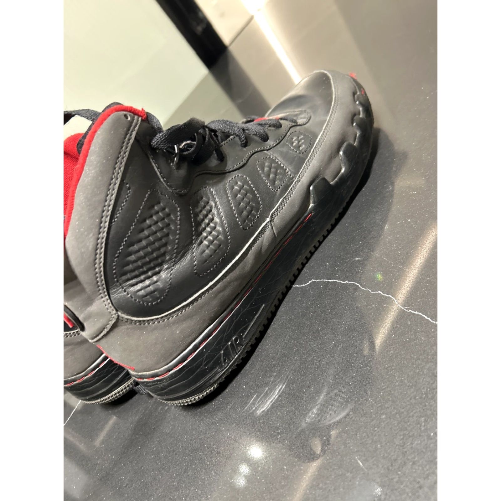 Nike VINTAGE Air Jordan 10 Fusion Charcoal Size 9 Mens Nike Retro Black Red AF1 352753-061 Sneaker Mens Size US 9 / EU 42 - 7 Thumbnail
