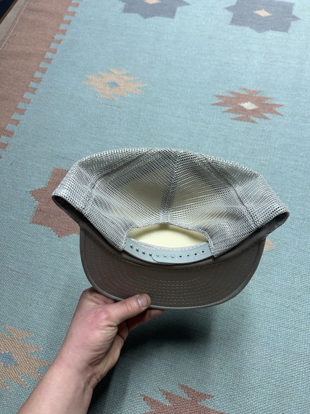 Vintage Vtg trucker hat mesh J&J truck equipment repair snapbac gray Size ONE SIZE - 6 Thumbnail