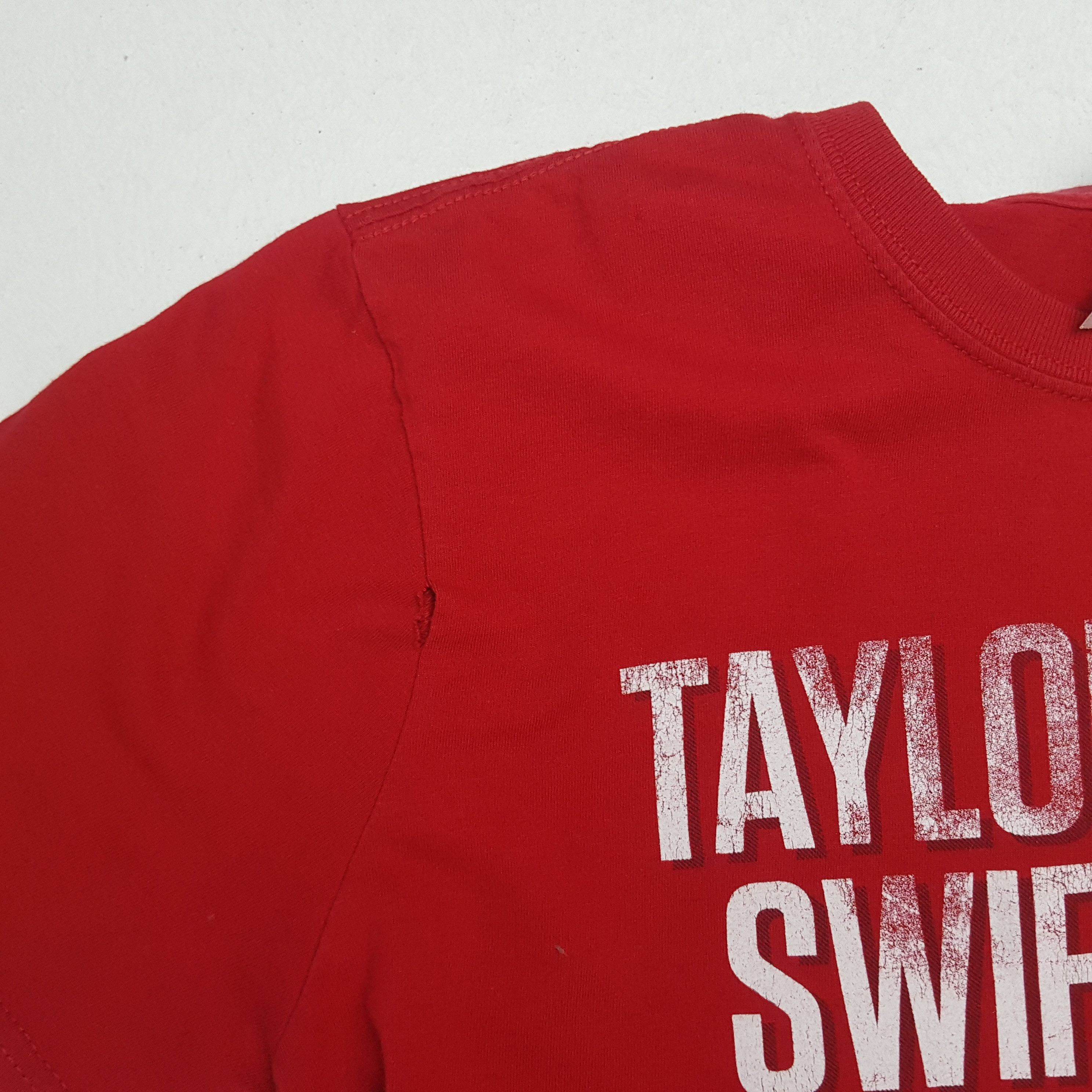 Band Tees × Vintage Vintage Taylor Swift American Rock Singer Tshirt Size US S / EU 44-46 / 1 - 6 Thumbnail