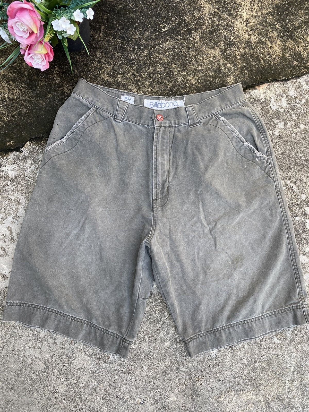 Billabong × Japanese Brand ❗️Distressed ❗️ Vintage Y2K Billabong Short Denim Pants Size US 34 / EU 50 - 4 Thumbnail