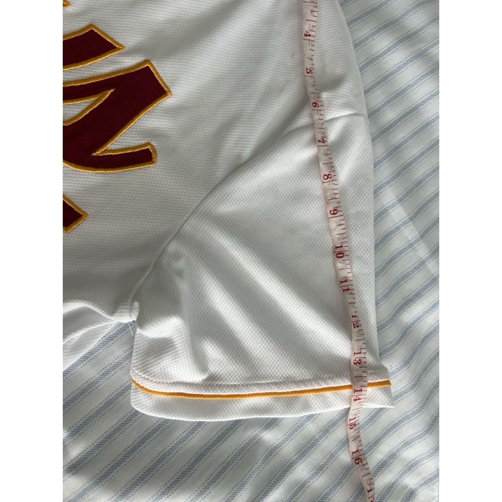 NBA VINTAGE Women’s NBA Cleveland Cavaliers Basketball #70 ButtonUp Baseball Jersey Size Sm Size S / US 4 / IT 40 - 7 Thumbnail