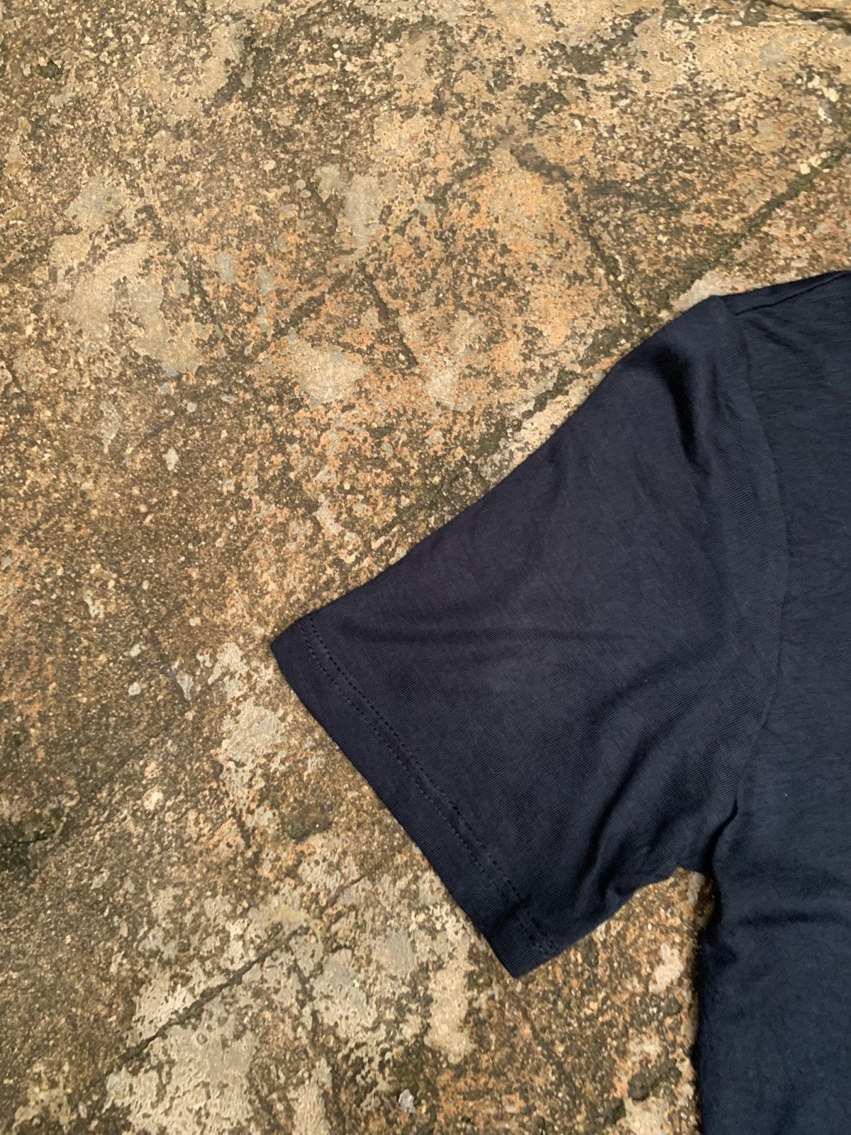 Armani × Emporio Armani × Giorgio Armani Emporio Armani Italy Sparkle Graphic Top Size S / US 4 / IT 40 - 3 Thumbnail