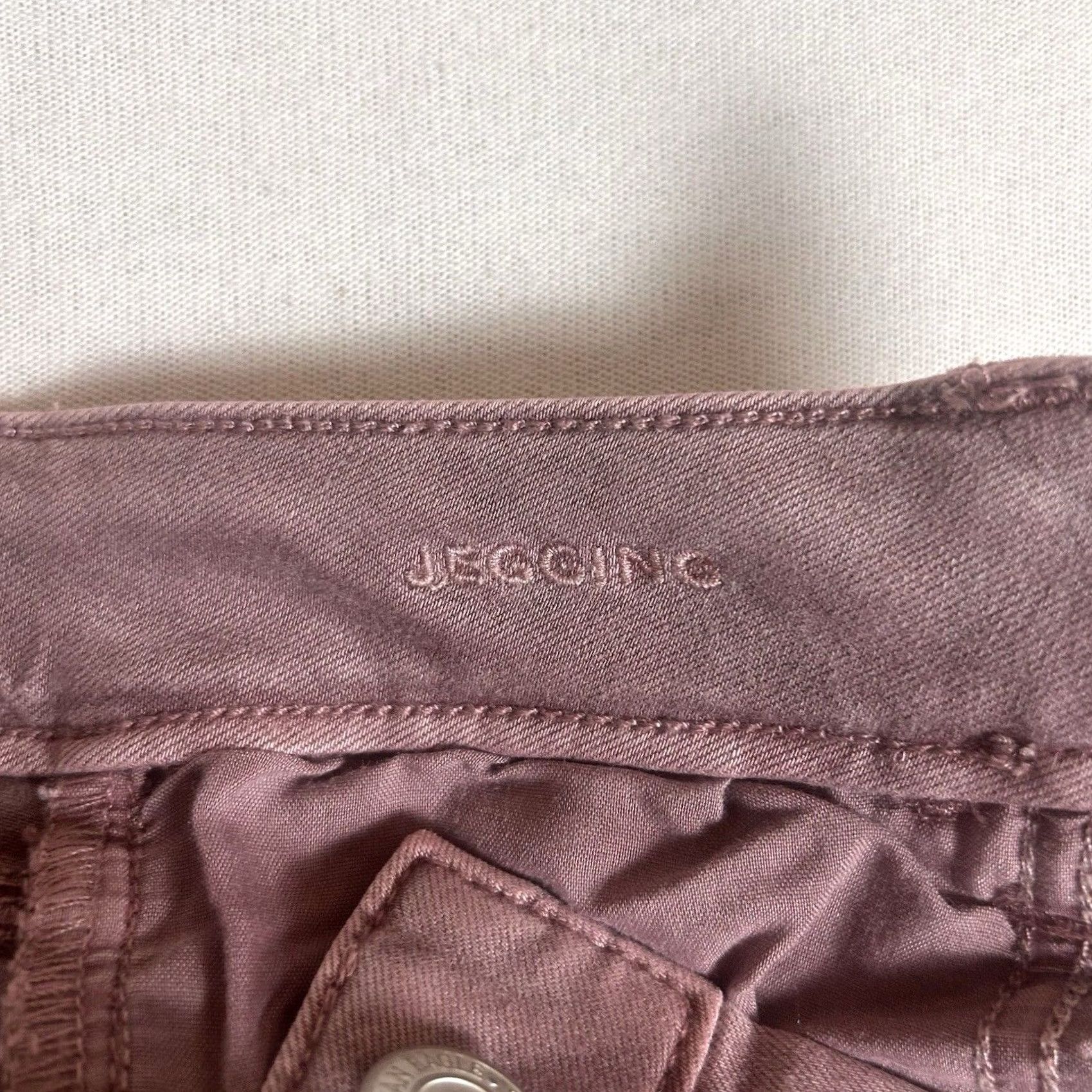 American Eagle Outfitters American Eagle Outfitters Next Level Stretch Jegging Jeans Women's Size 2 Red Low Rise Slim 4-Pocket Denim Mid/City College Logo Embroidered Size 26" / US 2 / IT 38 - 4 Thumbnail