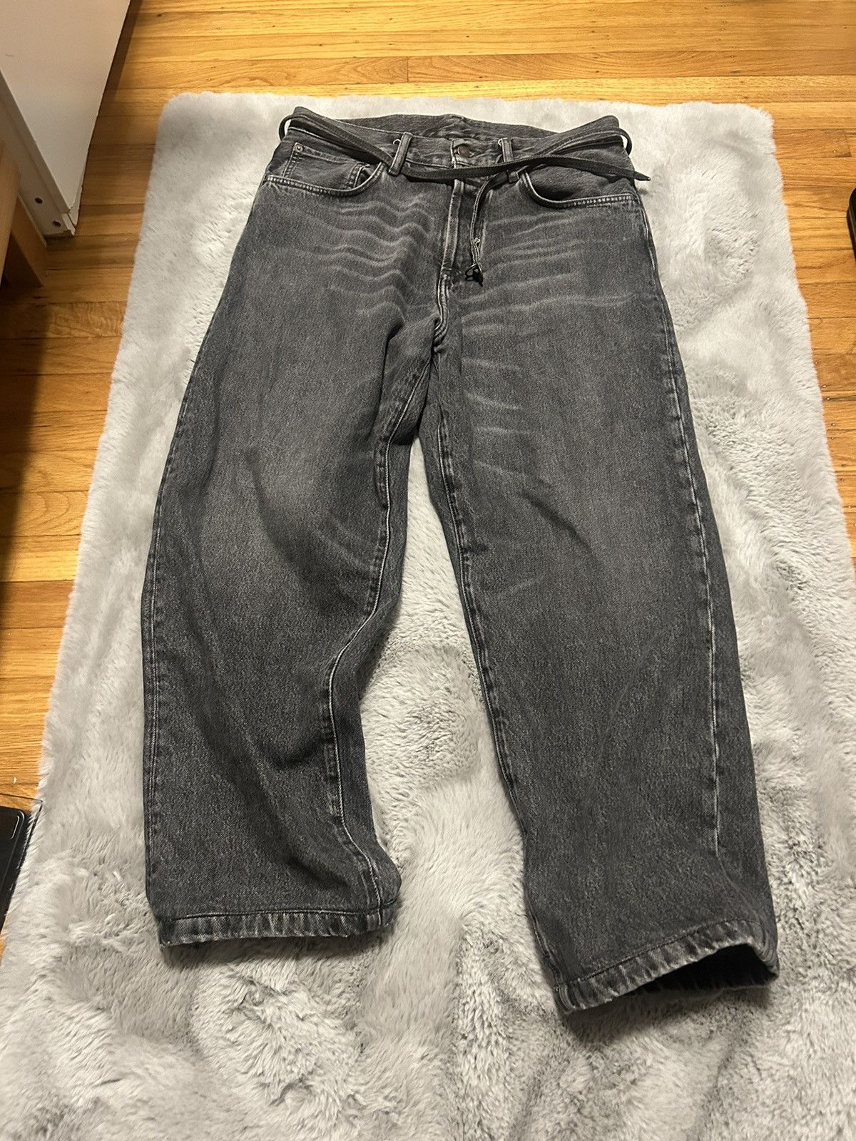 acne studios 1991 toj ash black jeans - www.disolcolor.com