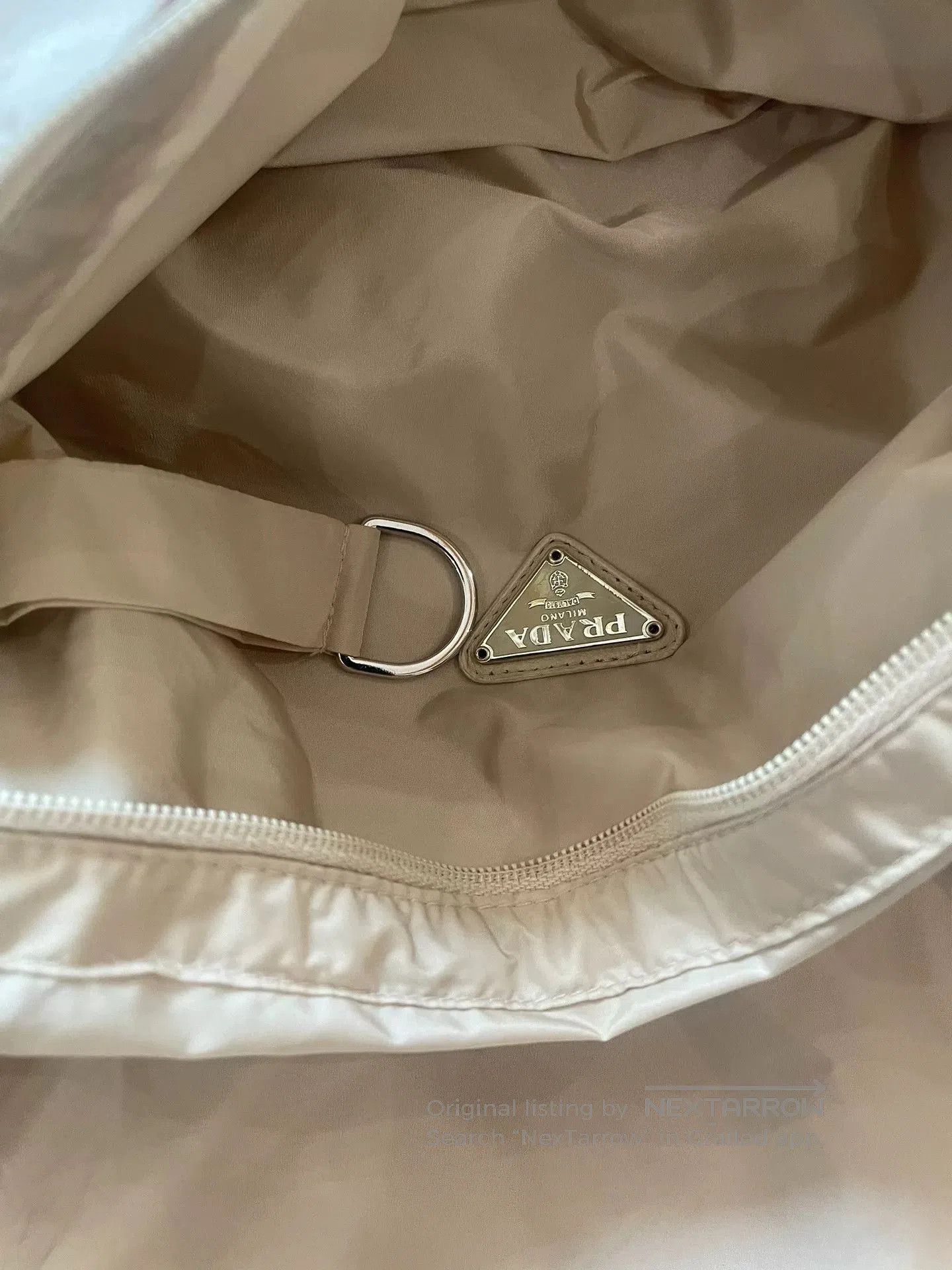 Prada Prada Packable Trench Coat M. Size M / US 6-8 / IT 42-44 - 2 Thumbnail