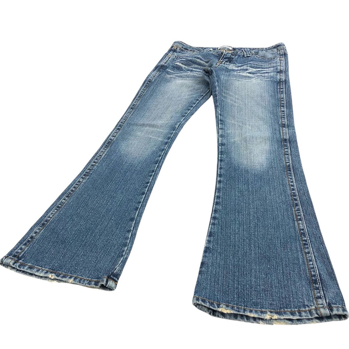 If Six Was Nine × Japanese Brand × Le Grande Bleu (L.G.B.) Y2K Clef de Sol Flared Jeans Distressed Bootcut Denim Pants Size 29" - 1 Thumbnail
