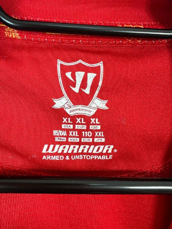 Vintage Warrior Liverpool FC 2013/14 Home Football Jersey Size XL Size US XL / EU 56 / 4 - 3 Thumbnail
