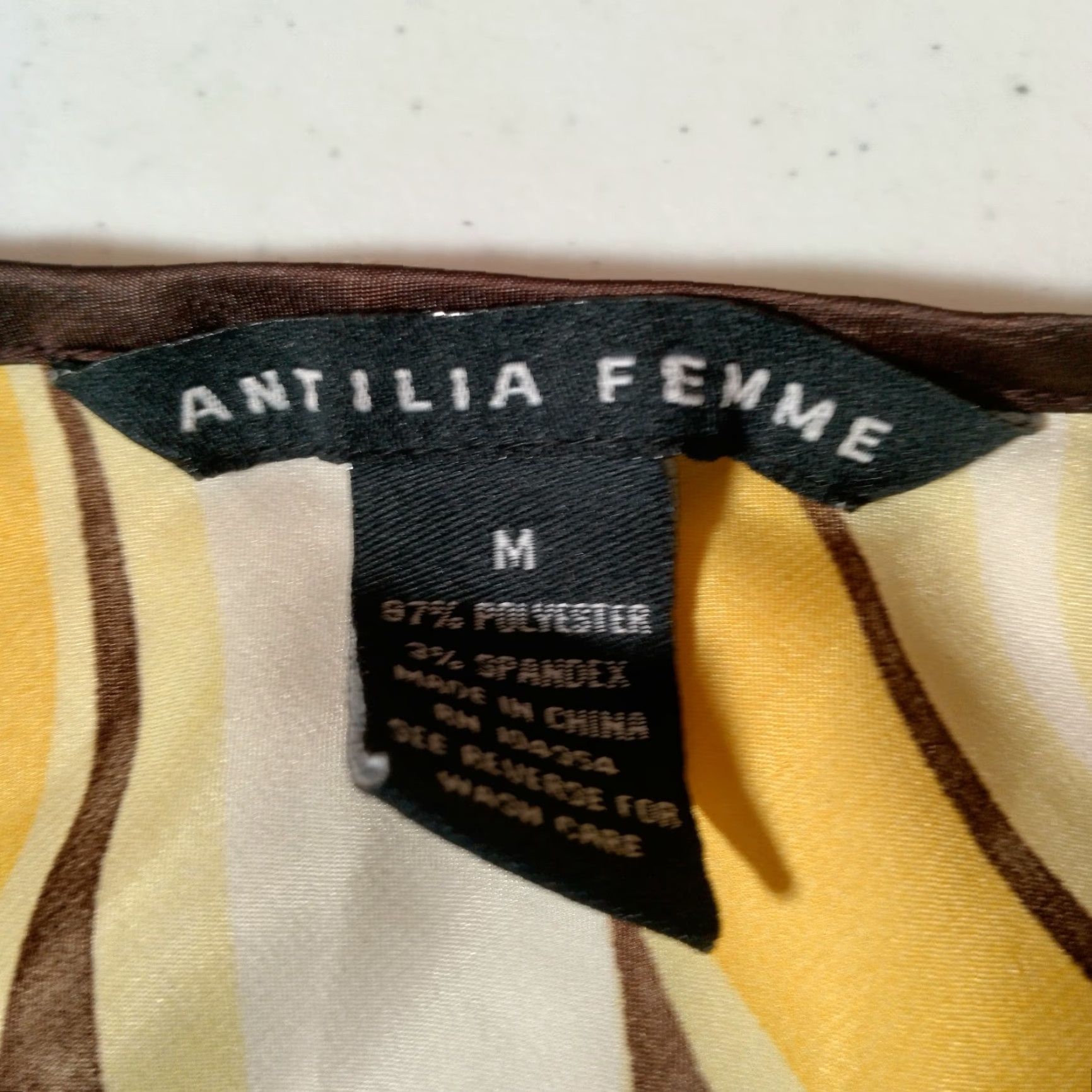 Vintage VINTAGE Antilia Femme Shirt Tank Sleeve Sleeveless Satin Yellow Bling Ties V-Neck Medium M Womens Clothing Size M / US 6-8 / IT 42-44 - 6 Thumbnail
