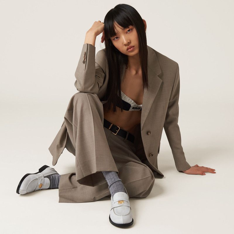 Miu Miu o1B3y1r0526 Vintage-Effect Leather Loafers in White Size US 7.5 / IT 37.5 - 5 Thumbnail