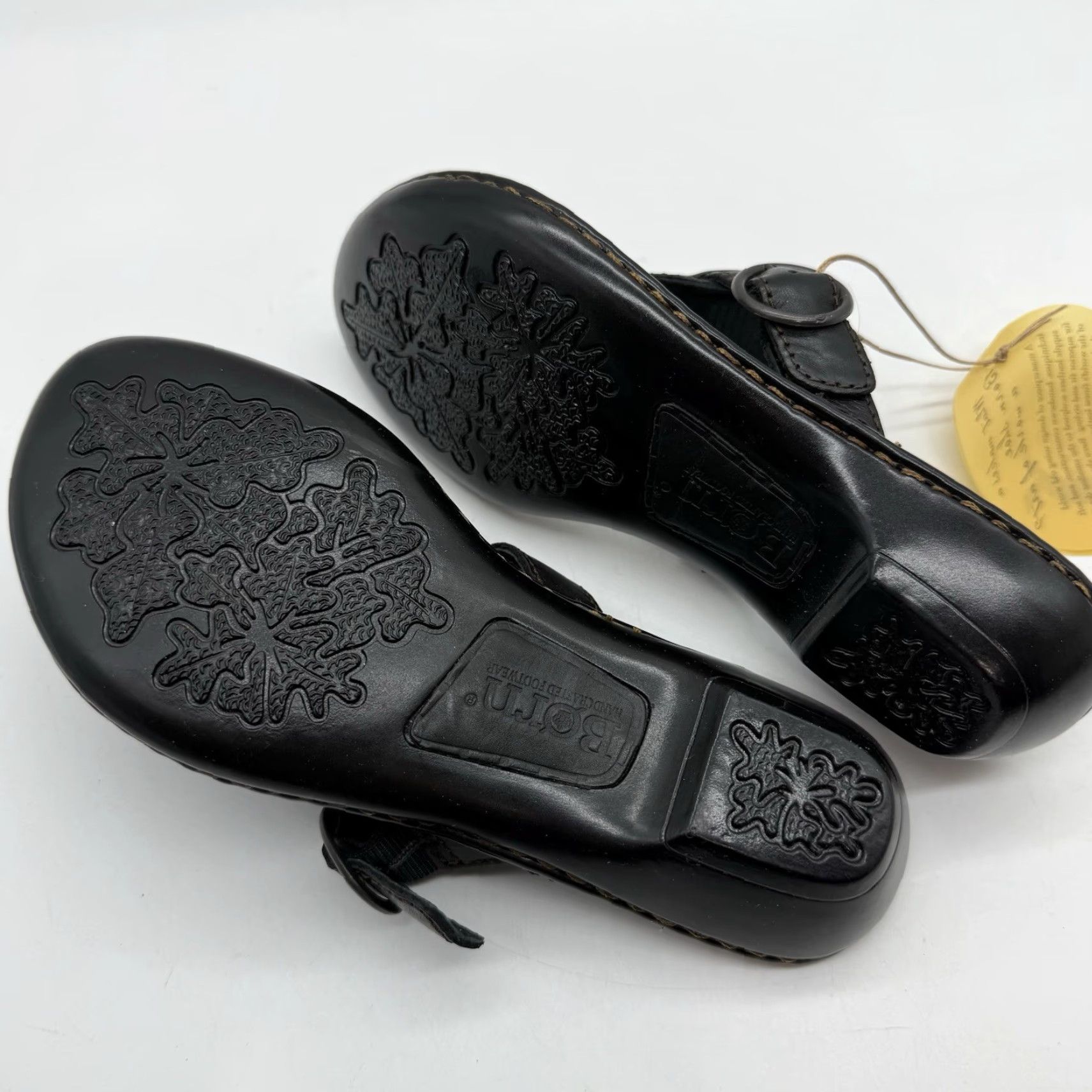 Born Børn W91972 CIC11 Strappy Leather Flip Flop Sandal Black 6 Women Adult Shoes XS Size US 6 / IT 36 - 7 Thumbnail