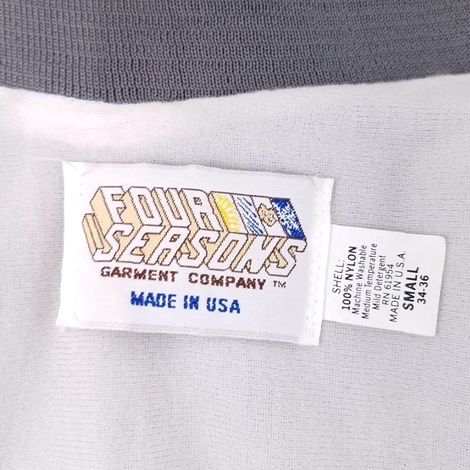 Vintage VINTAGE 307th Bombardment Group Satin Bomber Jacket Mens Size S Gray Flight/Bomber 80s USA Long Rangers WWII Four Seasons Size US S / EU 44-46 / 1 - 7 Thumbnail
