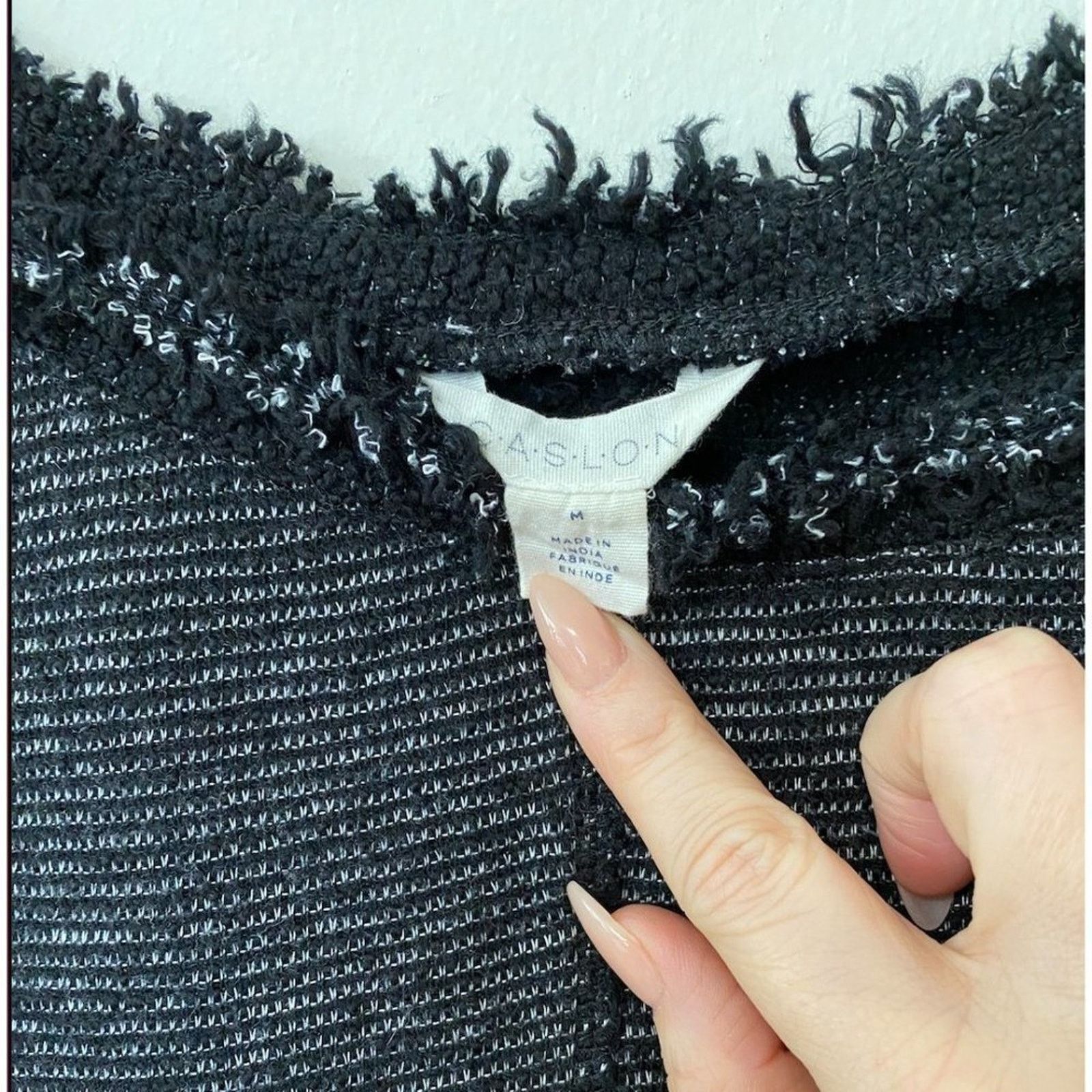 Other Caslon Black White Crewneck Woven Hem Stripe Texture Top M Size M / US 6-8 / IT 42-44 - 5 Thumbnail