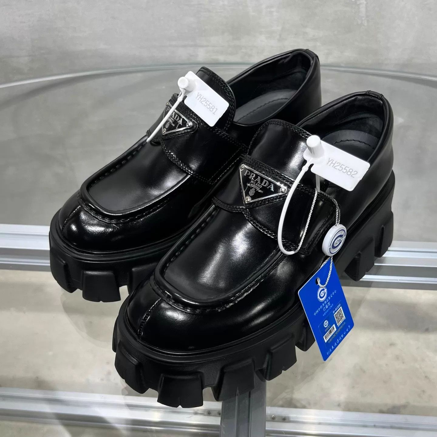 Prada Prada Black Platform Loafers Size 36 YH25581 Size US 5.5 / IT 35.5 - 2 Thumbnail