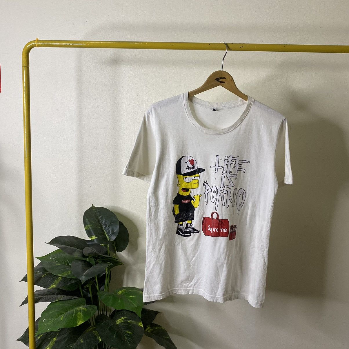 Vintage Bart Simpson Life is Porno Supreme Funny Humor Tee Size US M / EU 48-50 / 2 - 1 Thumbnail