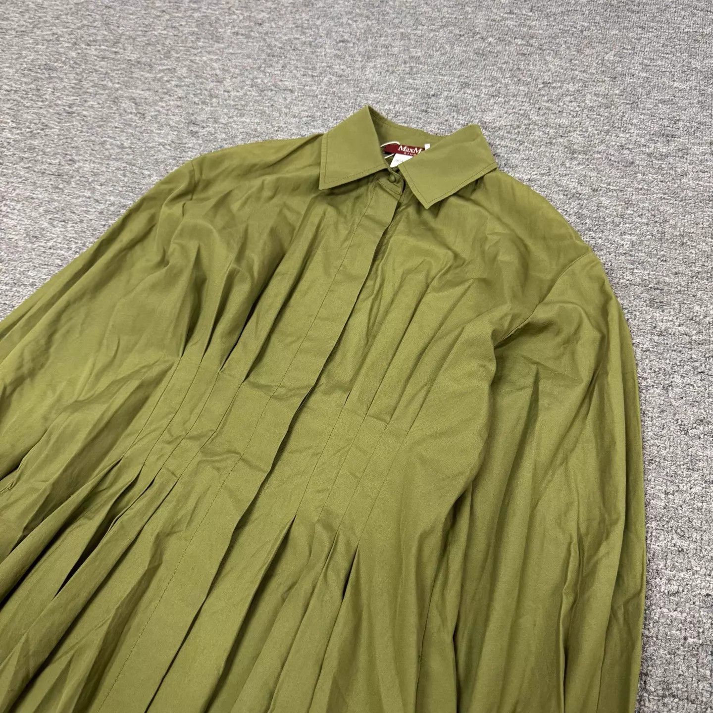 Max Mara Max Mara Olive Green Pleated Shirtdress 36 Long Midi 99 New Size S / US 4 / IT 40 - 4 Thumbnail