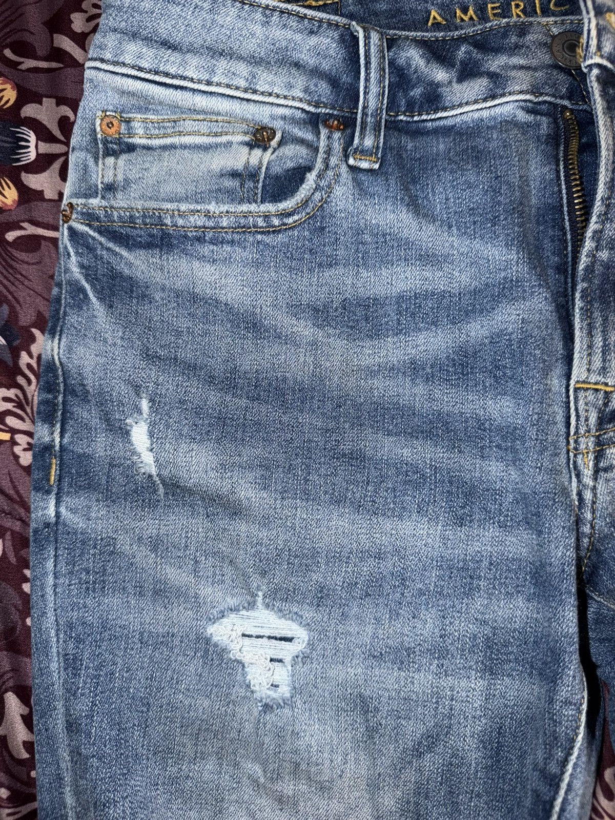 American Eagle Outfitters Airflex Distressed Skinny Jean Size US 33 - 4 Thumbnail