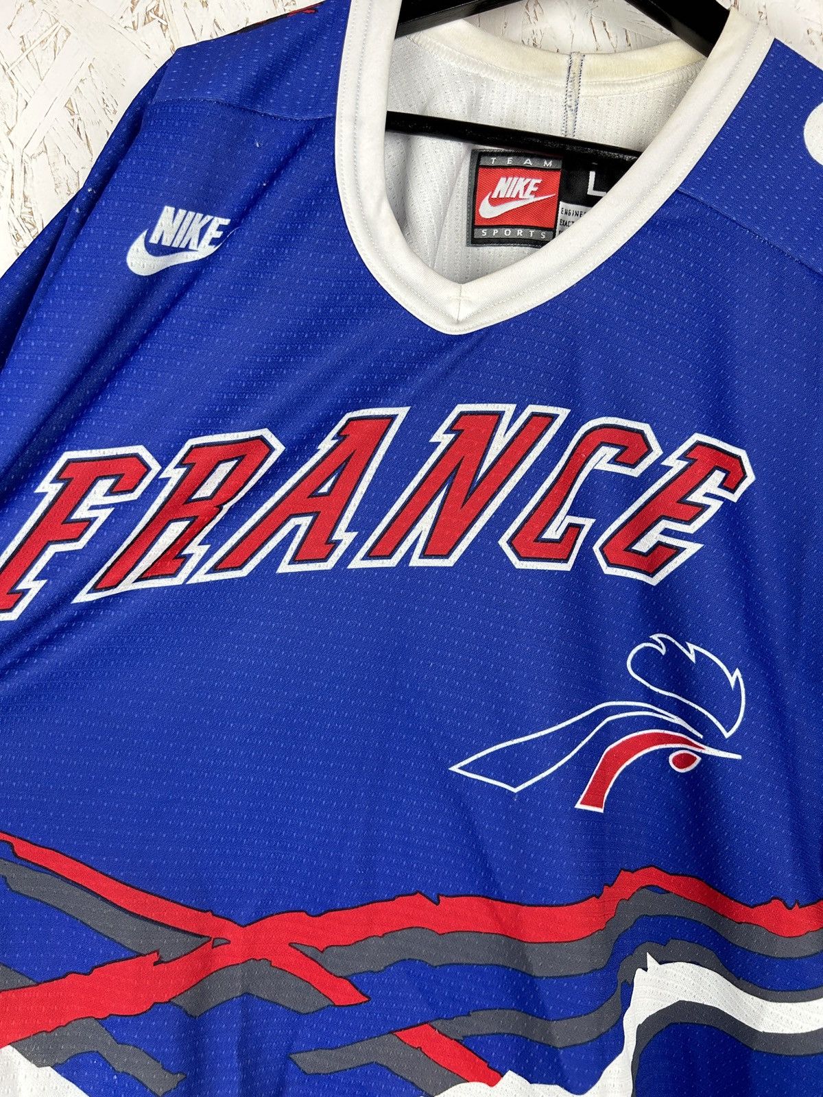 NHL 90s Vintage Nike France 1996 Away NHL Hockey Jersey Size US L / EU 52-54 / 3 - 4 Thumbnail
