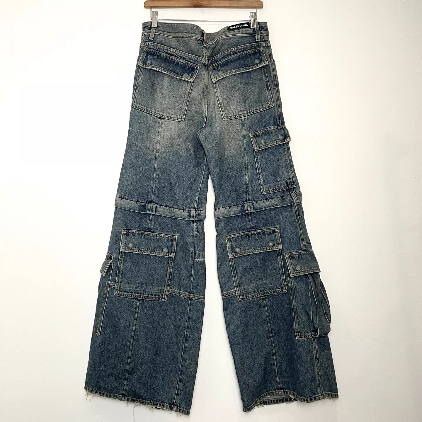 Balenciaga Balenciaga Cargo SS25 Sun Indigo Denim Flared Pant Size 26" / US 2 / IT 38 - 2 Thumbnail