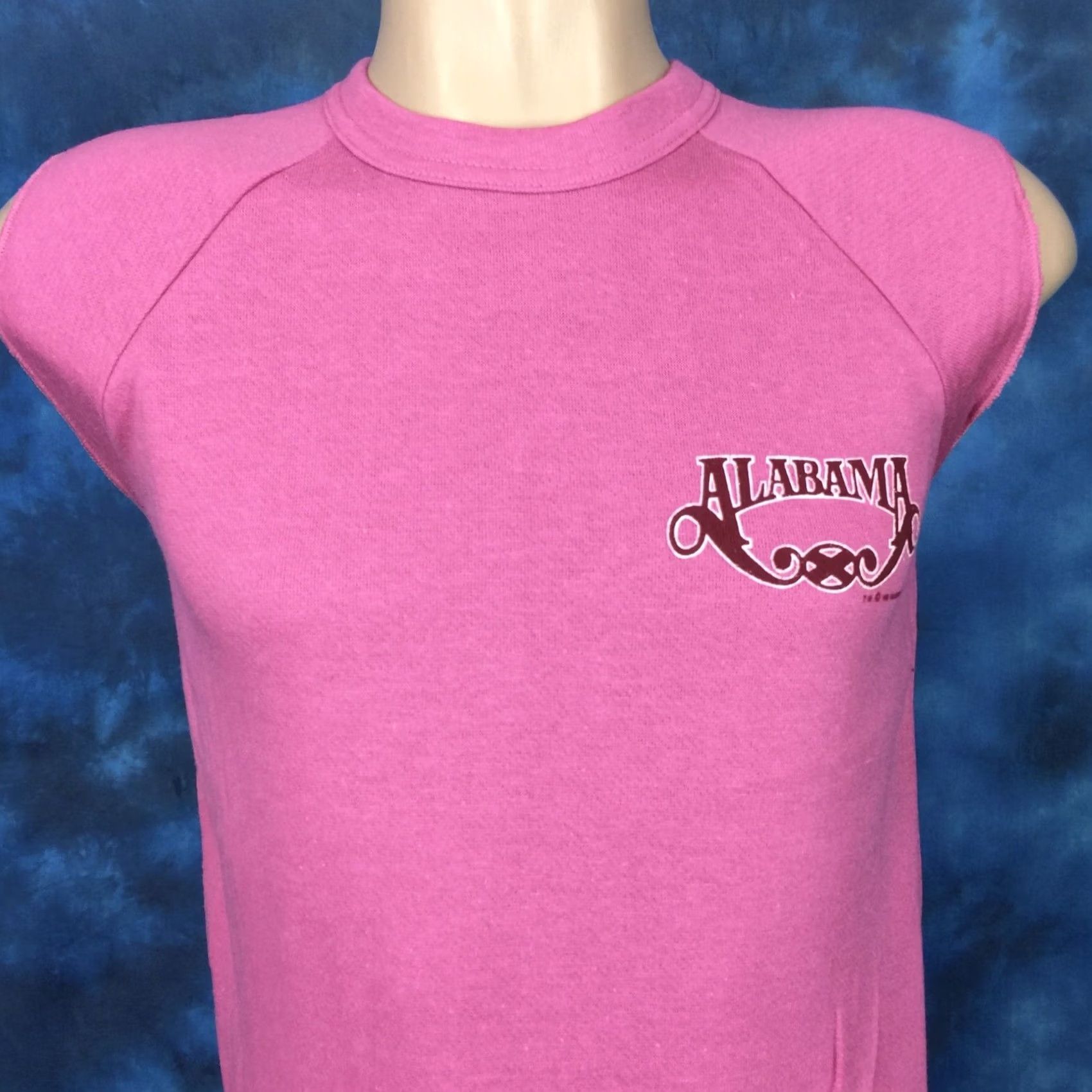 Vintage VINTAGE Alabama CONCERT CREWNECK SHIRT XS Men Pink 80s 90s Muscles Rock Deadstock NOS T-Shirt Size US XS / EU 42 / 0 - 4 Thumbnail