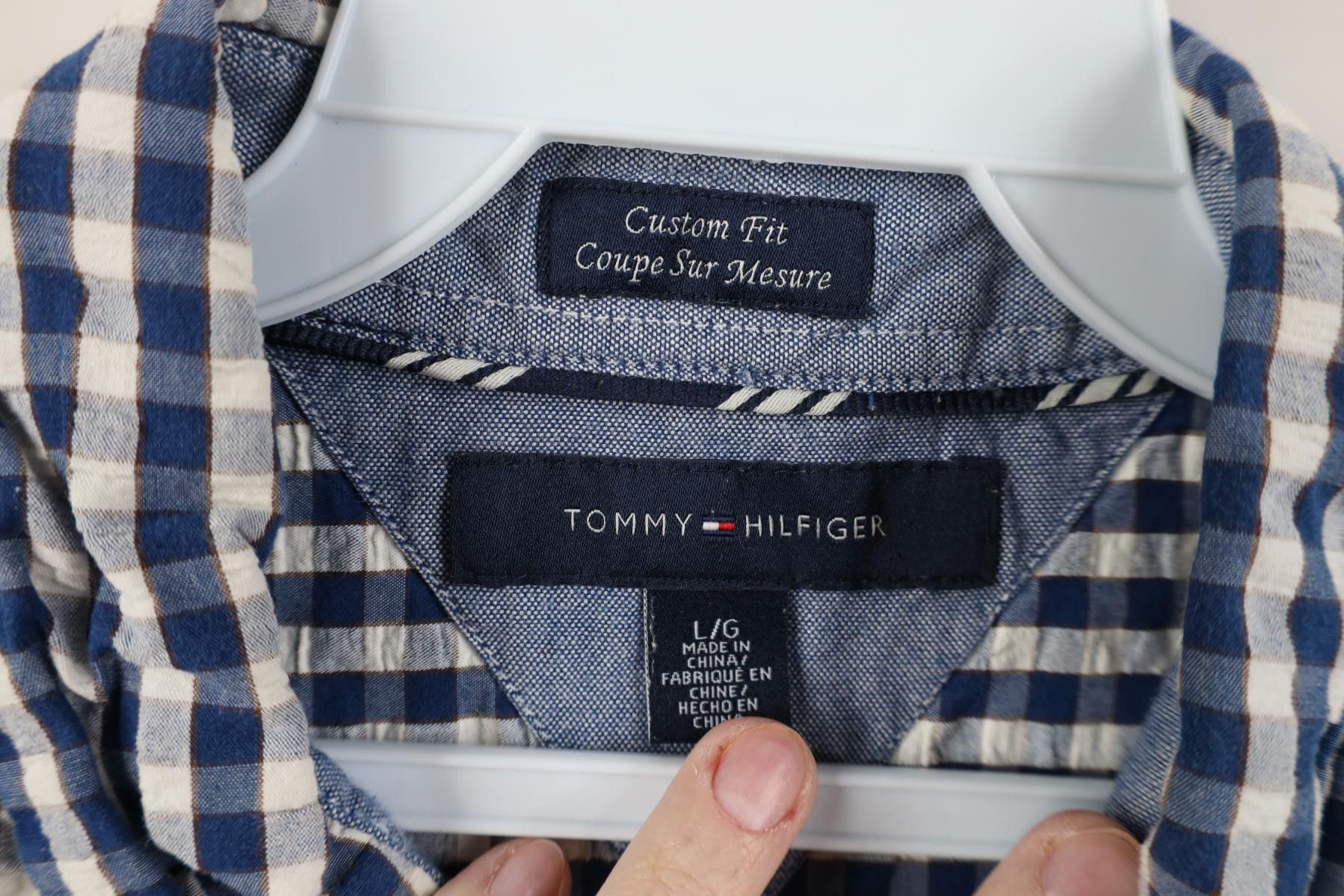 Tommy Hilfiger Tommy Hilfiger Speedo University of Michigan Button Shirt Size US L / EU 52-54 / 3 - 8 Thumbnail