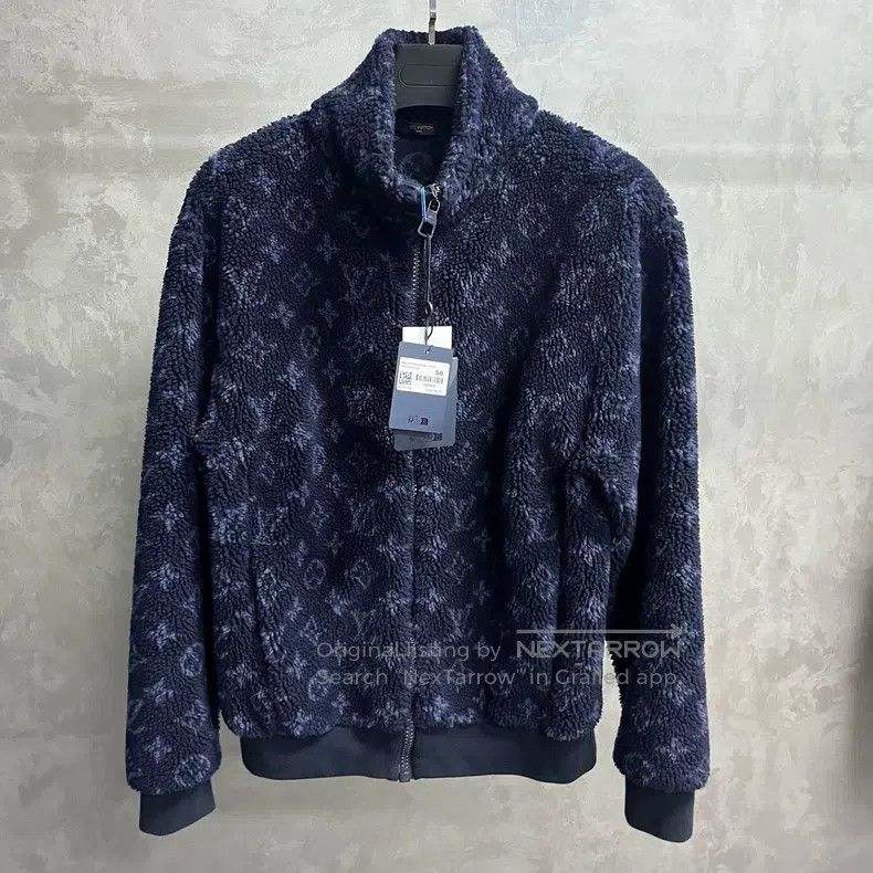 Louis Vuitton Louis Vuitton Navy full jacquard suede Logo jacket Size US S / EU 44-46 / 1 - 1 Thumbnail