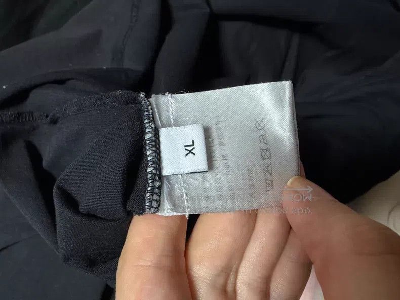 Givenchy Givenchy Letter Short Sleeve Size US XL / EU 56 / 4 - 4 Thumbnail