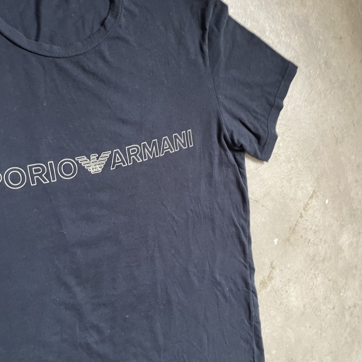 Emporio Armani Vintage Emporio Italian Tshirt 🍒 Size US L / EU 52-54 / 3 - 2 Thumbnail