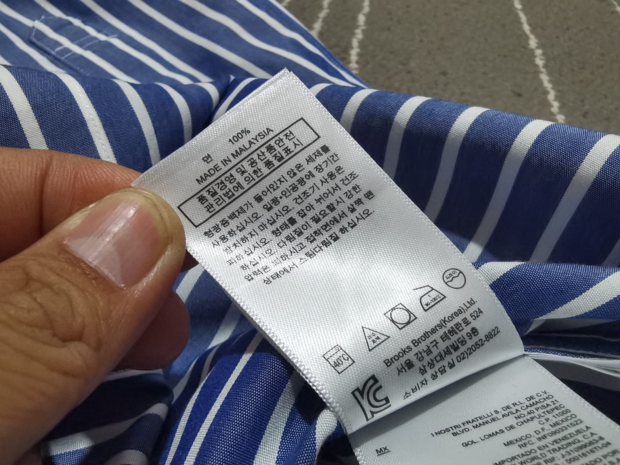 Brooks Brothers Brooks Brothers Regent blue button up XS 2410 Size US XS / EU 42 / 0 - 4 Thumbnail