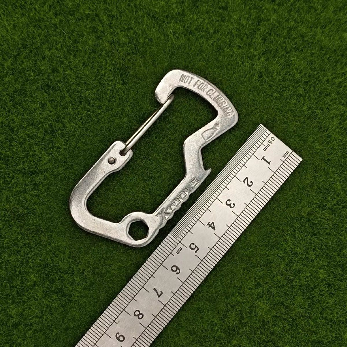 Vintage Carabiner Keychain Set Size ONE SIZE - 4 Thumbnail
