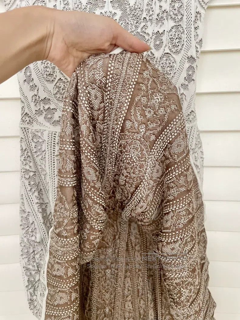 Valentino Valentino White embossed jacquard dress Size S / US 4 / IT 40 - 6 Thumbnail