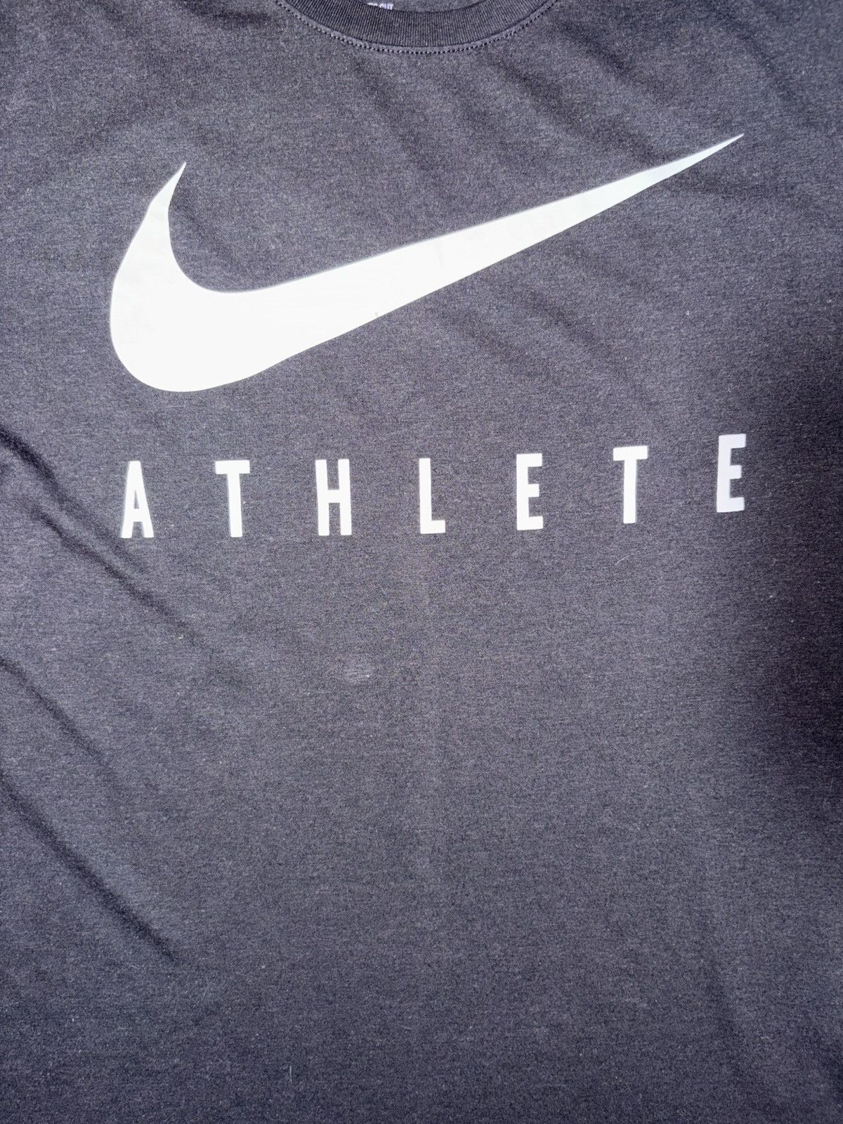 Nike Nike Dri-FIT "Athlete" Swoosh Graphic Tee Men's L Charcoal Size US L / EU 52-54 / 3 - 3 Thumbnail