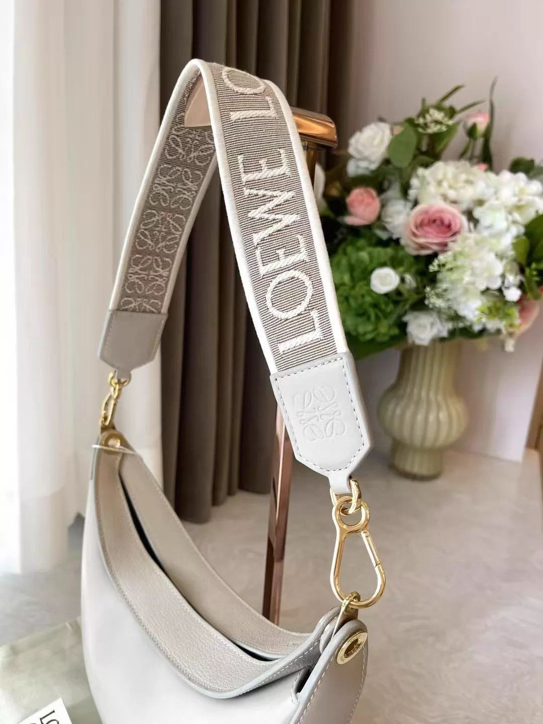 Loewe Loewe LUNA Armpit Bag Gray Cowhide 30x22x6 New Size ONE SIZE - 5 Thumbnail