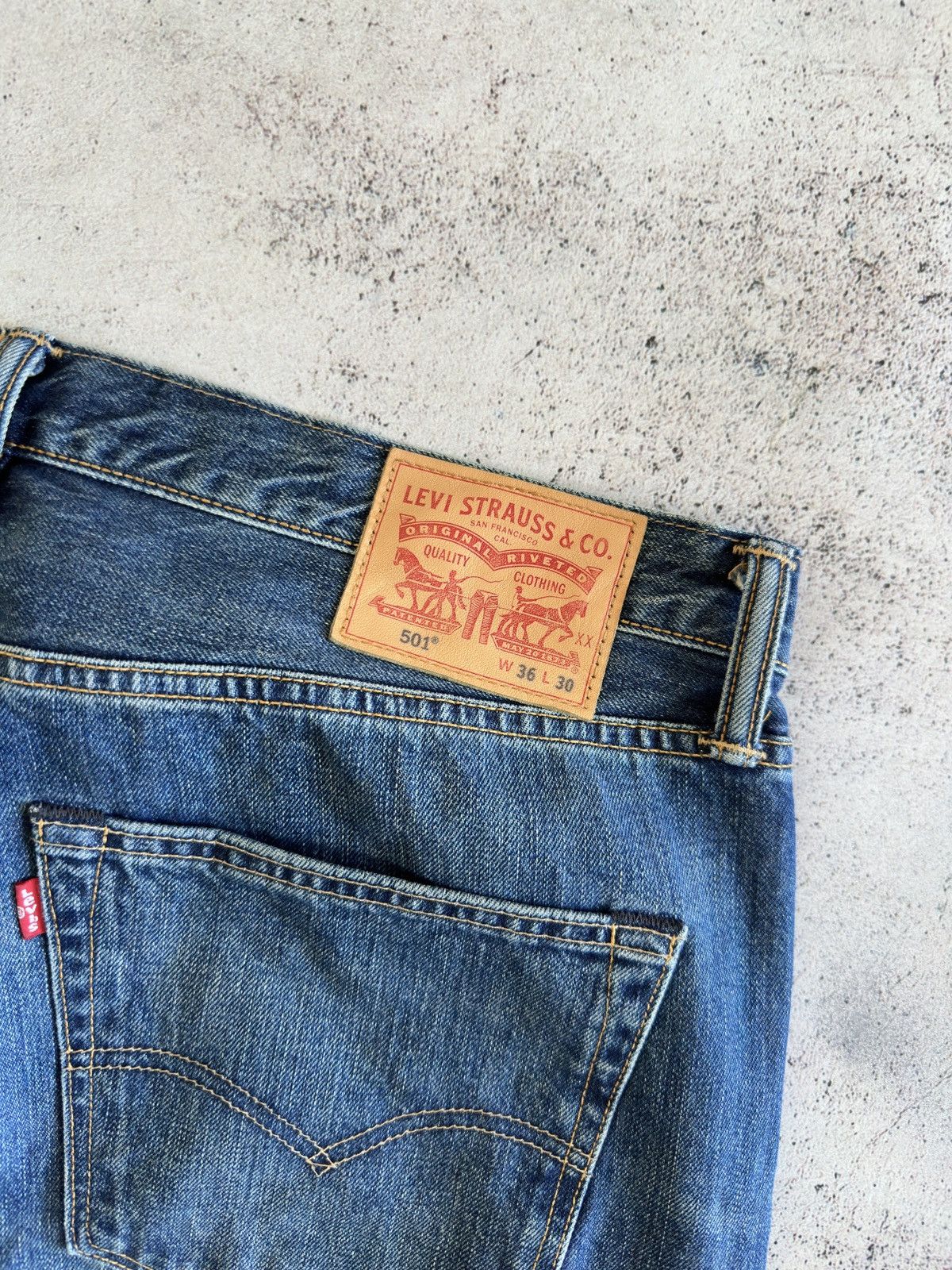 Levi's Levis 501 Blue Denim Jeans Size 36/30 Size US 36 / EU 52 - 5 Thumbnail