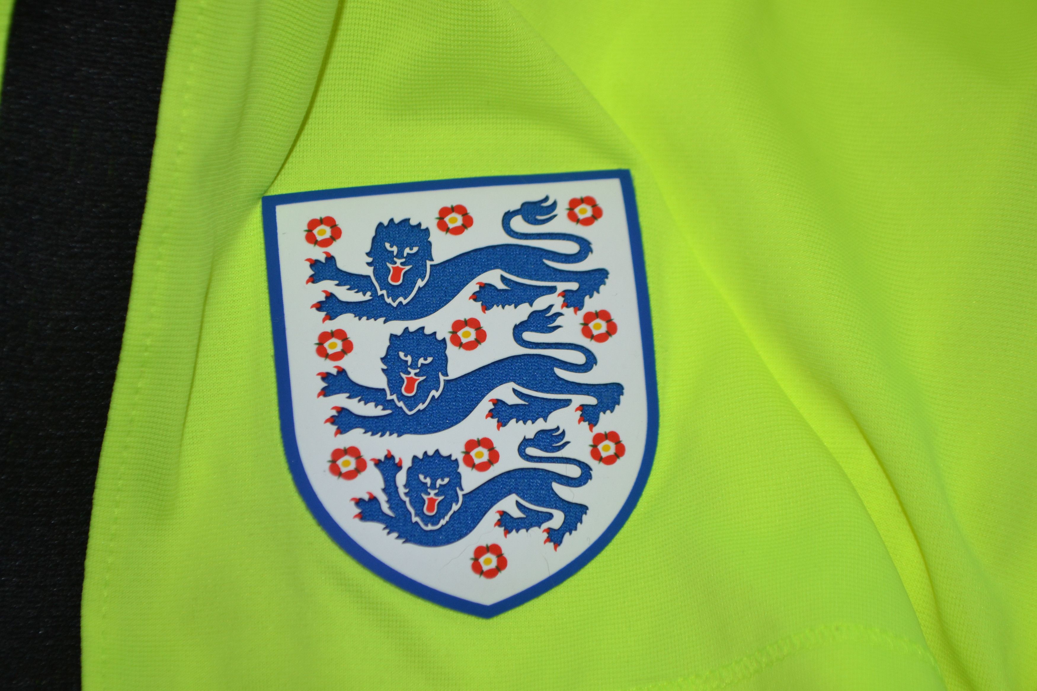 Nike England Goalkeeper Match Worn Shorts Soccer Player Issue Size US 34 / EU 50 - 8 Thumbnail
