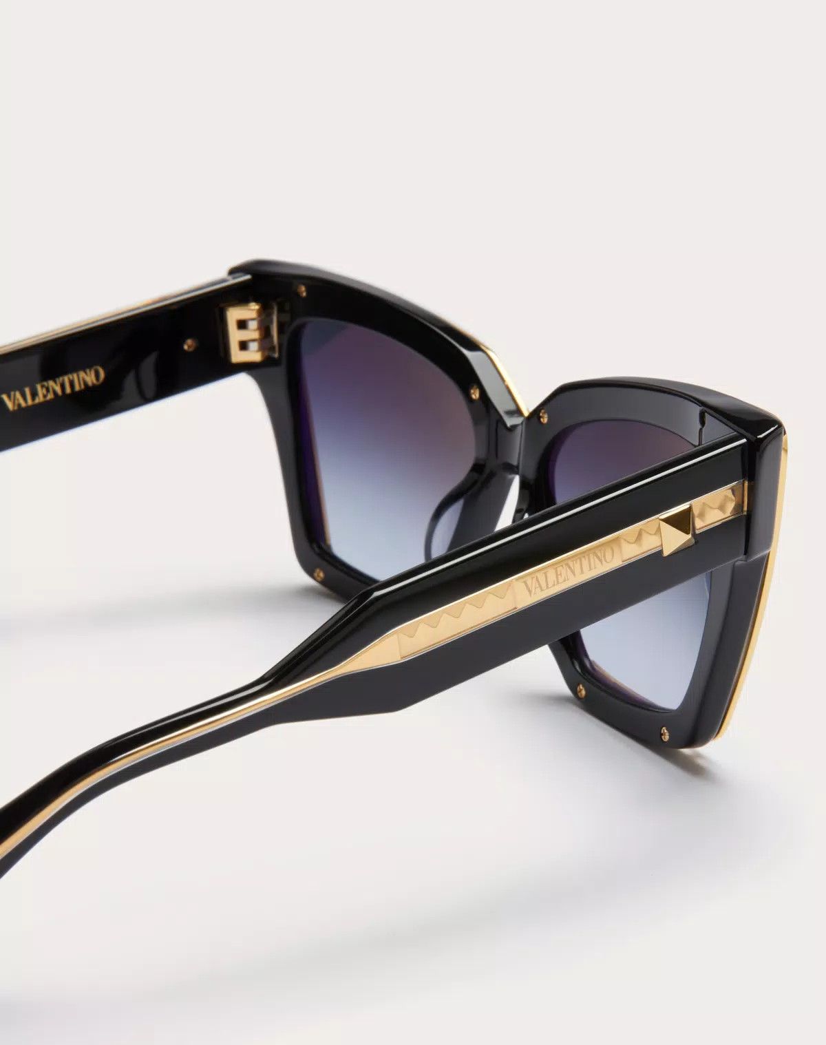 Valentino oc11z0725 Size: 54/ Cateye Acetate Frame in Black Size ONE SIZE - 4 Thumbnail