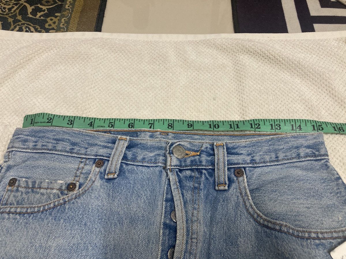 Levi's Vintage 90’s Levis 501 jeans Made in Canada for Men Size US 30 / EU 46 - 11 Thumbnail