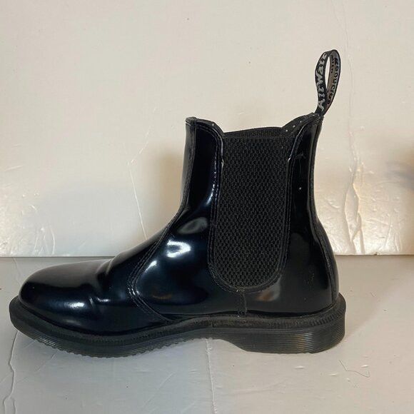 Dr. Martens Dr. Martens AirWair Black Patent Leather Chelsea Boots Sz 6 Size US 6 / IT 36 - 6 Thumbnail