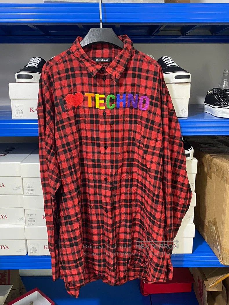 Balenciaga Balenciaga size 41 Heart Electric Sound Logo Shirt Size US S / EU 44-46 / 1 - 1 Thumbnail