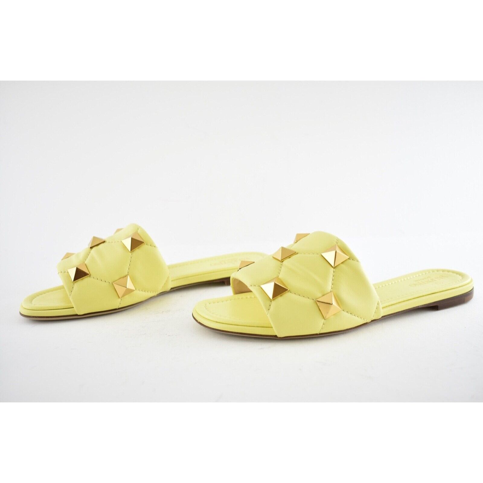 Valentino Valentino Rockstud Roman Stud Lime Yellow Leather Quilted Size US 5.5 / IT 35.5 - 9 Thumbnail