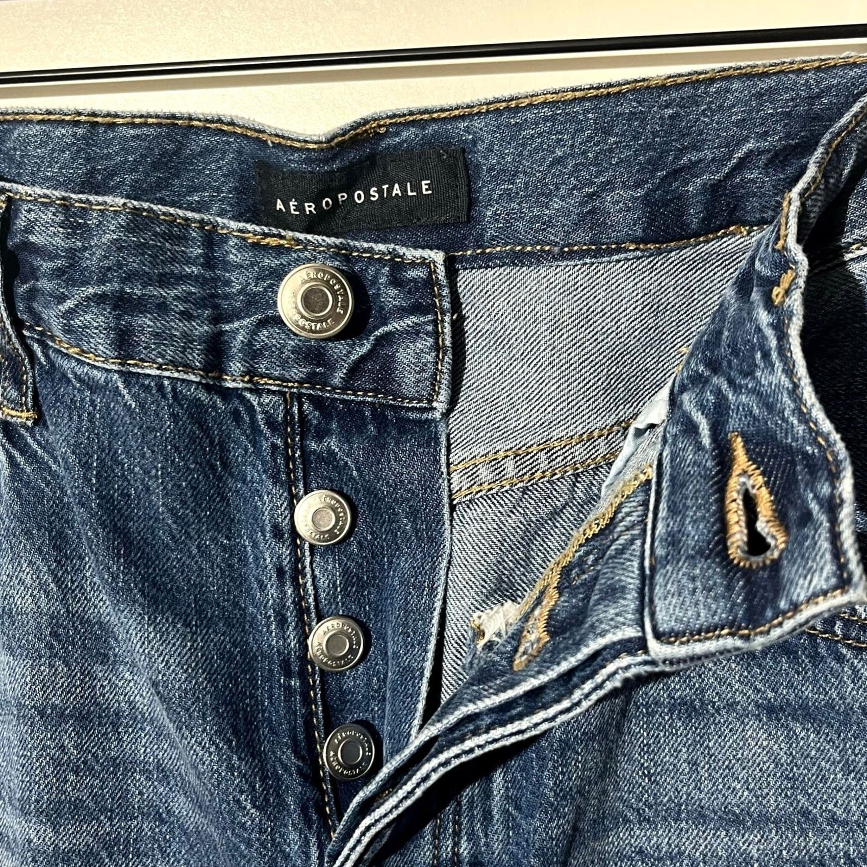 Aeropostale Aeropostale Jeans Shirt? Size 34" / US 12 / IT 48 - 3 Thumbnail