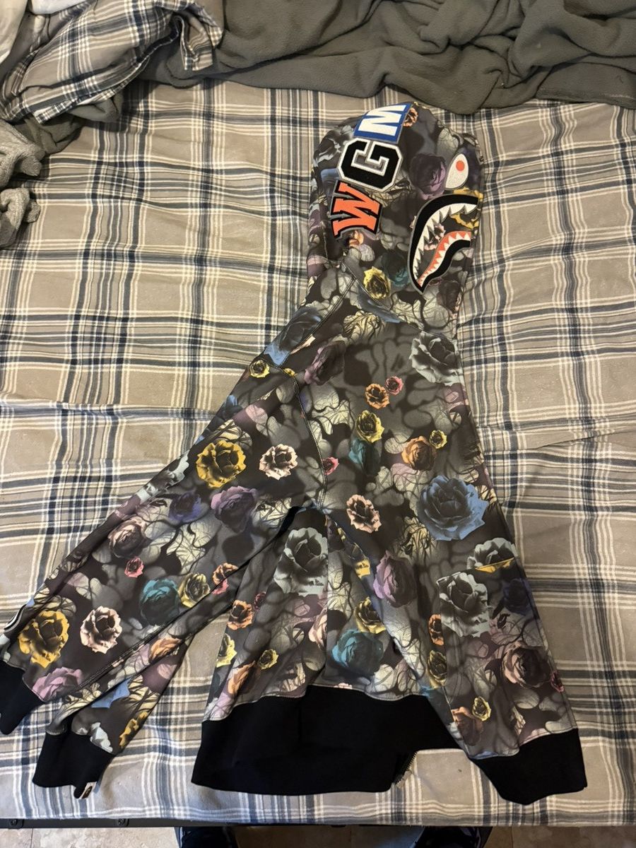 Bape Bape flower zip up hoodie Size US L / EU 52-54 / 3 - 2 Thumbnail