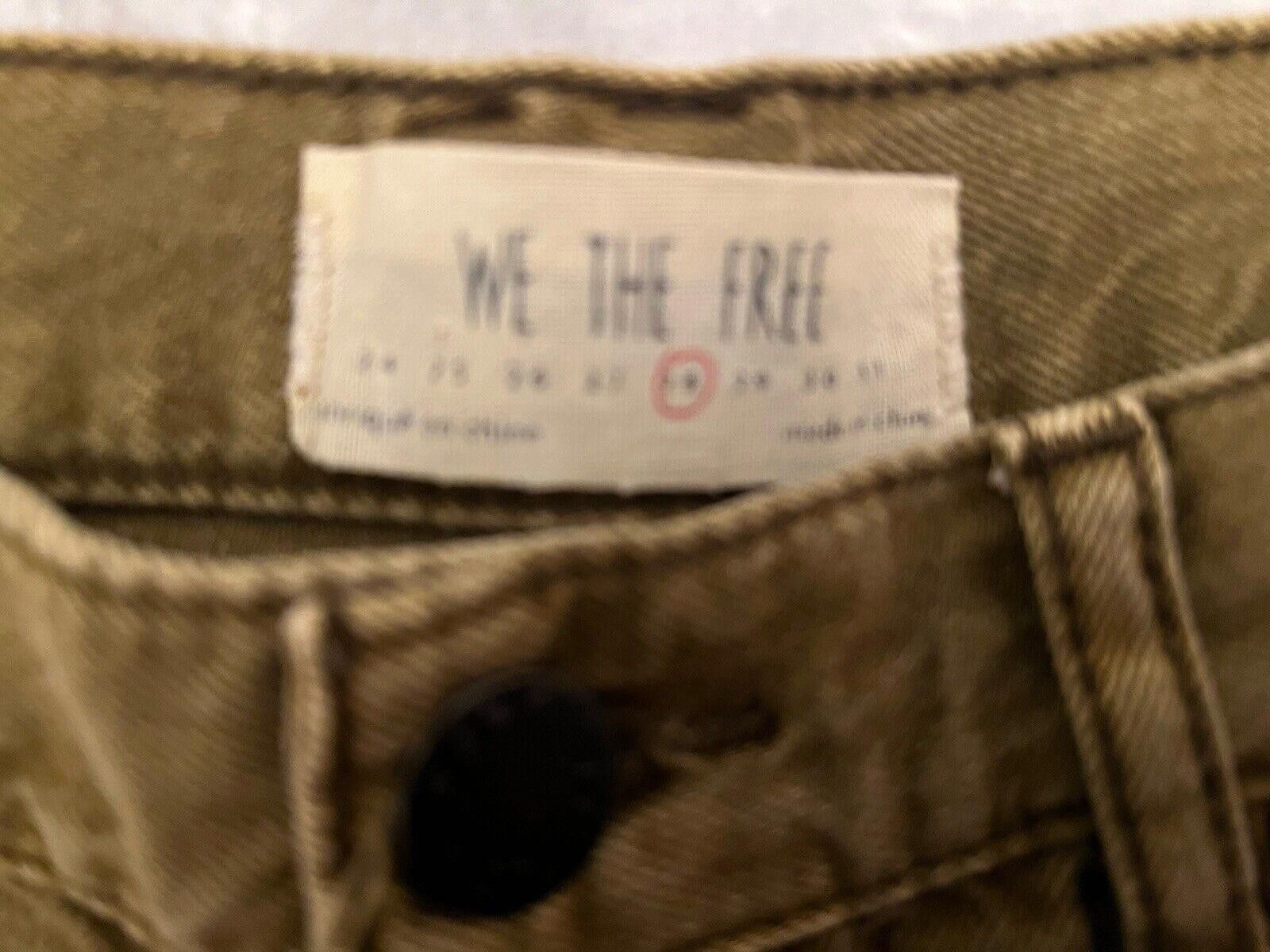 Free People Free People We the Free Cutoff Raw Hem Shorts Button Fly Size 28" / US 6 / IT 42 - 2 Thumbnail