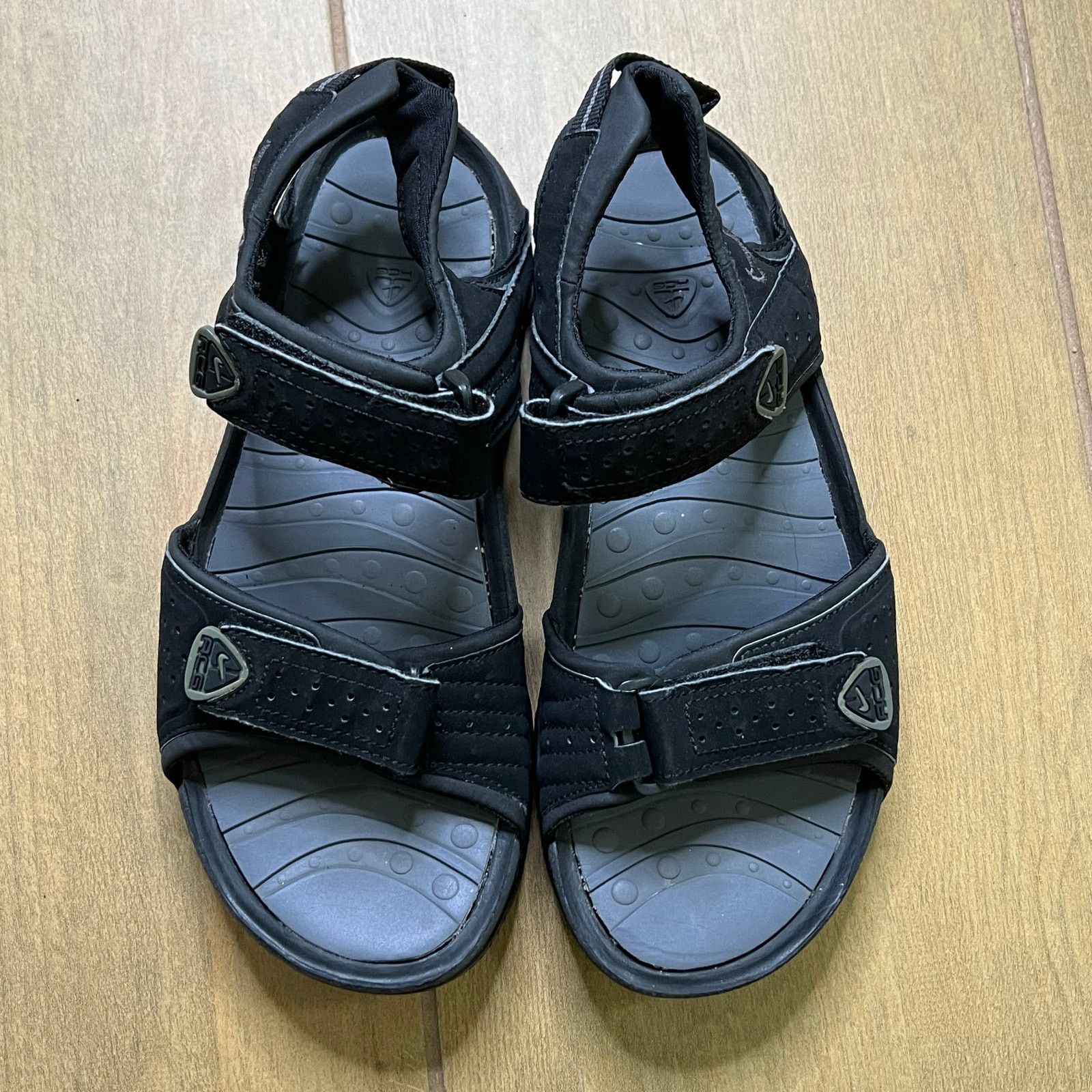 Nike Nike ACG Straprunner Men's Size 7 Black/Gray Hiking Sport Size US 7 / EU 40 - 3 Thumbnail