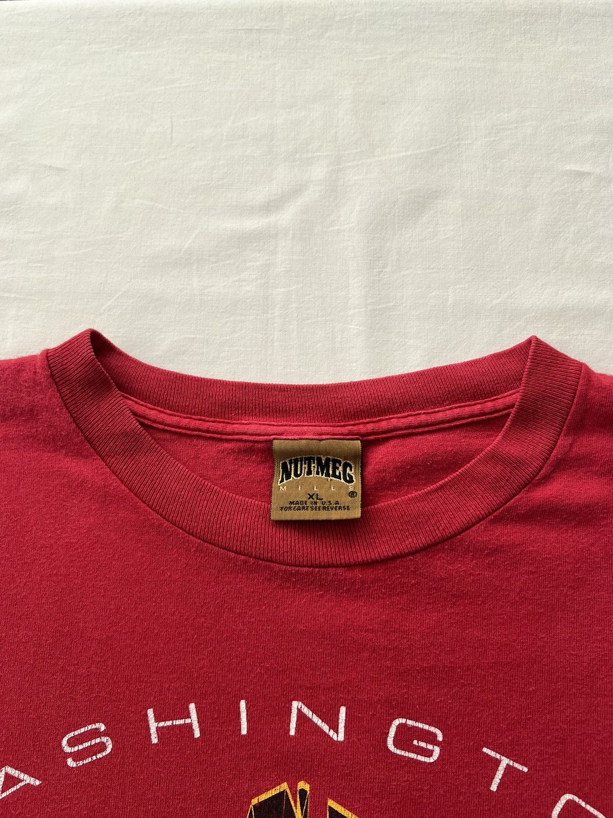 NFL Vintage 1994 Washington Redskins NFL Nutmeg Red T-shirt Size US XL / EU 56 / 4 - 12 Thumbnail