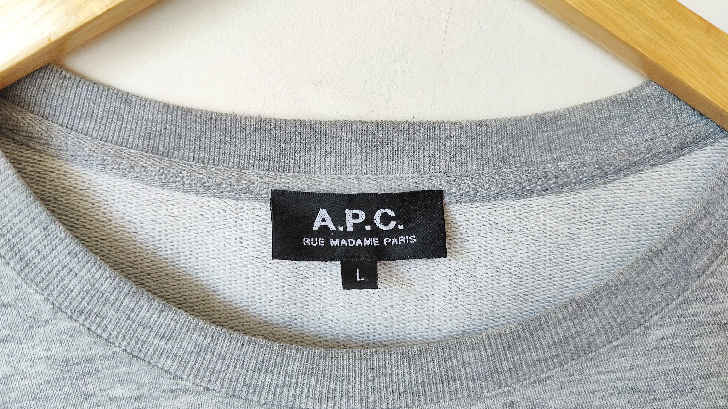 A.P.C. A.P.C. Paris Yes Paris Grey Sweatshirt Crewneck Size US L / EU 52-54 / 3 - 2 Thumbnail