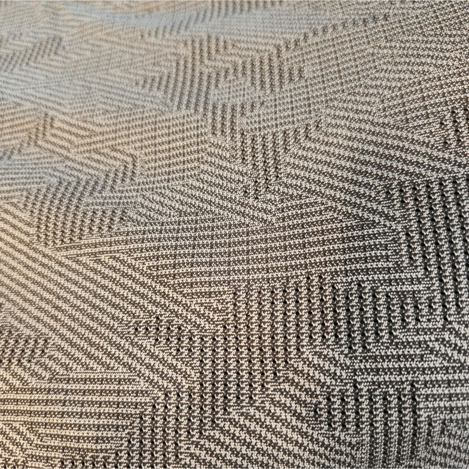 Lululemon Lululemon Swiftly Breathe Shirt 4 Vented Camo Grey Size S / US 4 / IT 40 - 6 Thumbnail